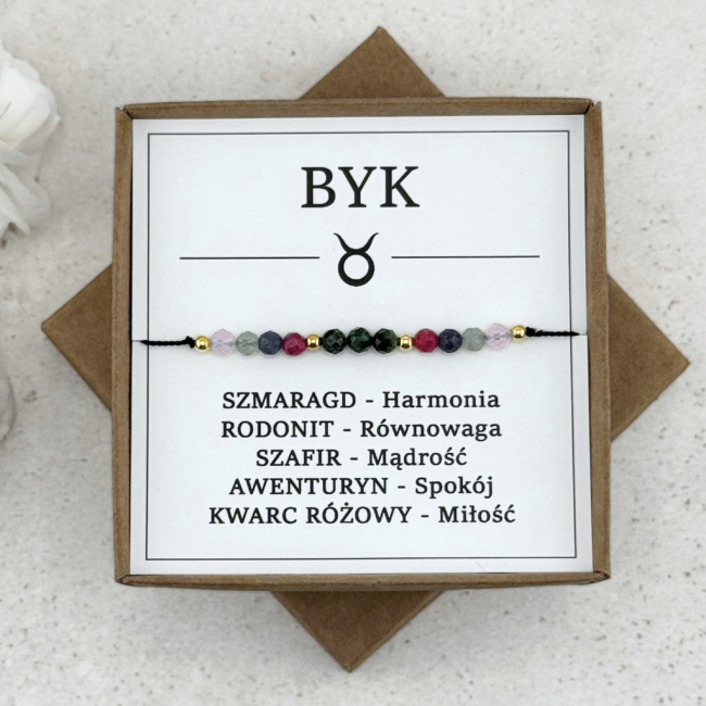 bransoletka talizman zodiakalny dla byka z kamieni naturalnych szmaragd szafir w pudełku