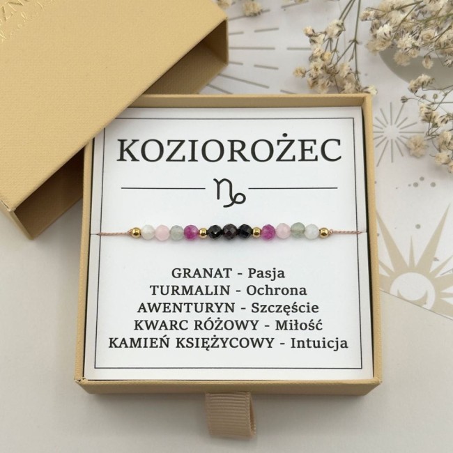 bransoletka na sznurku talizman zodiakalny dla koziorożca w pudełku z granatu