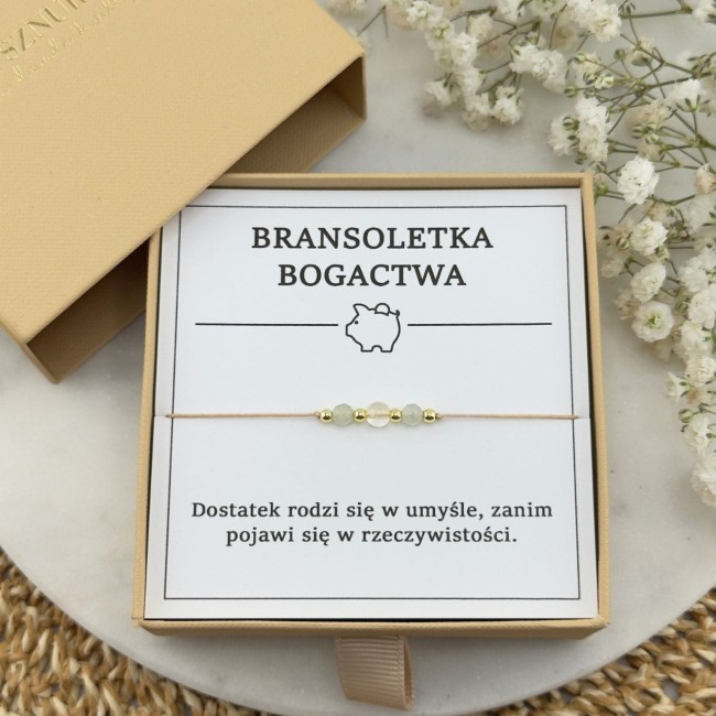 bransoletka minimalistyczna na sznurku z kamieni naturalnych przynoszących bogactwo