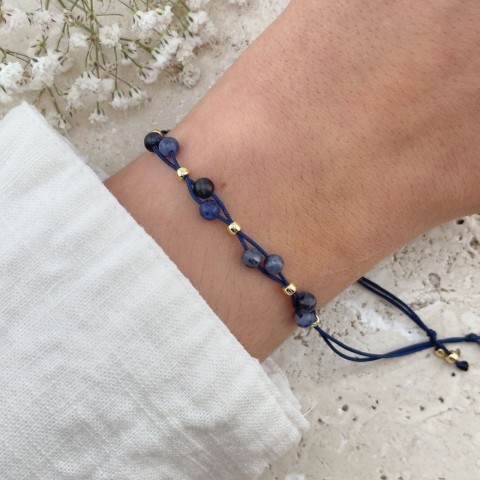 bransoletka na sznurku podwójnym przeplatanym granatowa z kamieni naturalnych sodalit hematyt