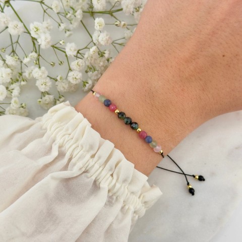 damska bransoletka zodiakalna dla byka na sznurku nylonowym z kamieni na ręce