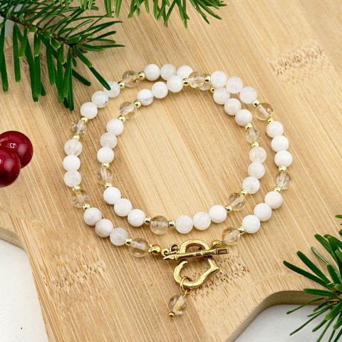 naszyjnik z cytrynu i kamienia księżycowego z zapięciem toggle w kształcie serca