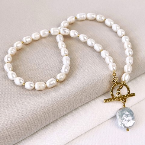 naszyjnik z pereł naturalnych nieregularnych z zawieszką perły barokowej