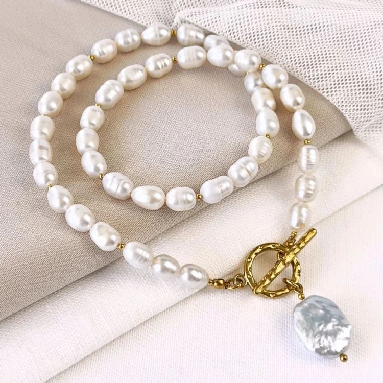 choker z pereł naturalnych z zawieszką perły barokowej i toggle