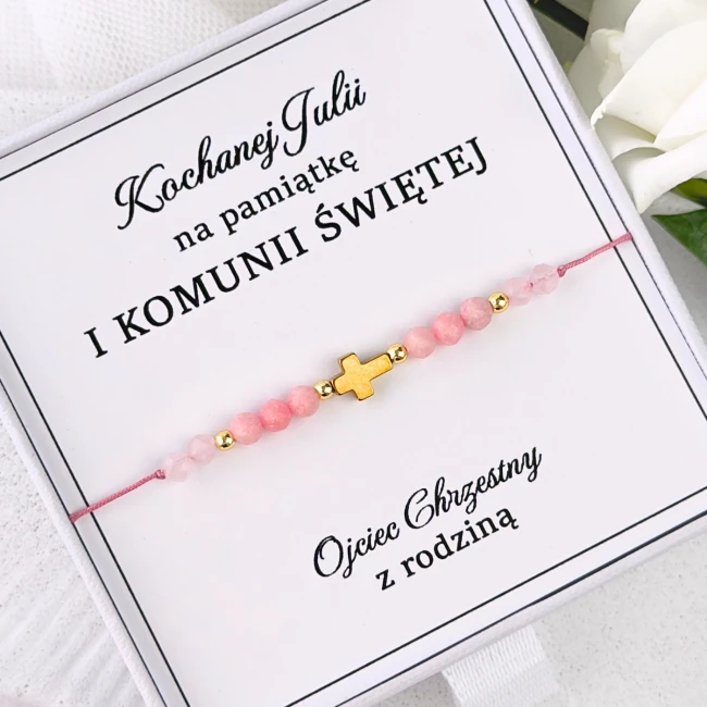 dziewczęca bransoletka na komunię złoty krzyż opal kwarc różowy