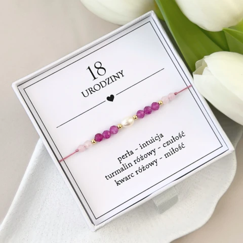 bransoletka na 18 urodziny z kamieni naturalnych na sznurku