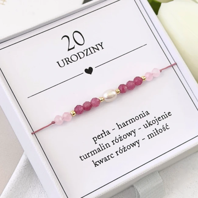 bransoletka urodzinowa z perłą turmalinem na sznurku z dedykacją