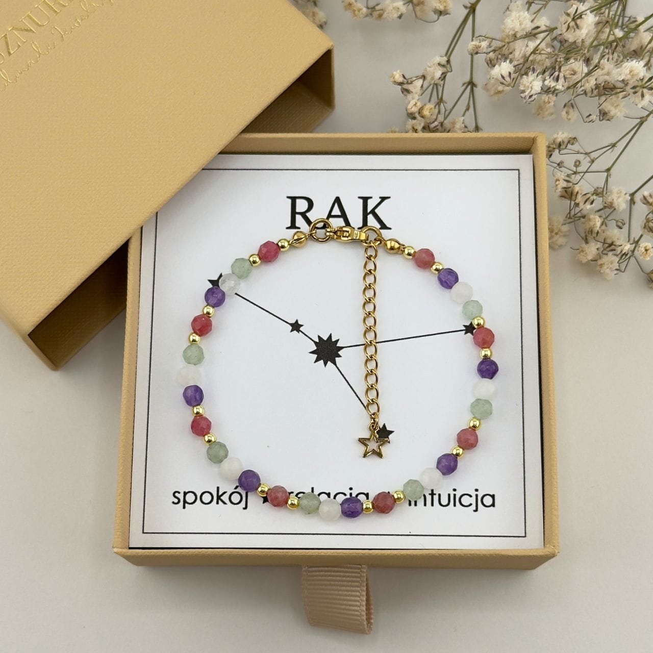 bransoletka zodiakalna dla raka z kamieni naturalnych zapinana z zawieszką gwiazdki